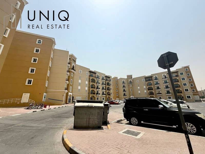 Studio for Sale | Bright and Airy | EMR 08 - Image 9