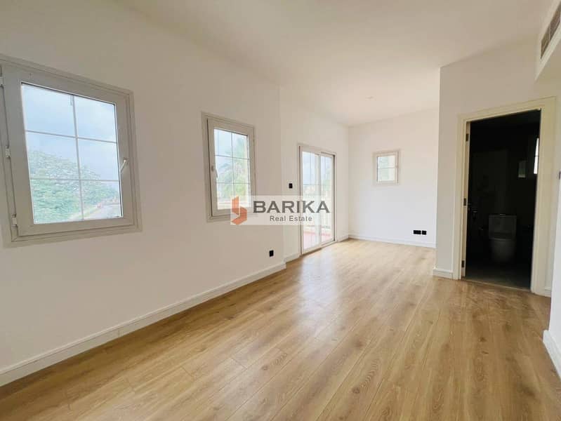 FULLY UPGRADED | LAKE VIEW | TYPE 4E