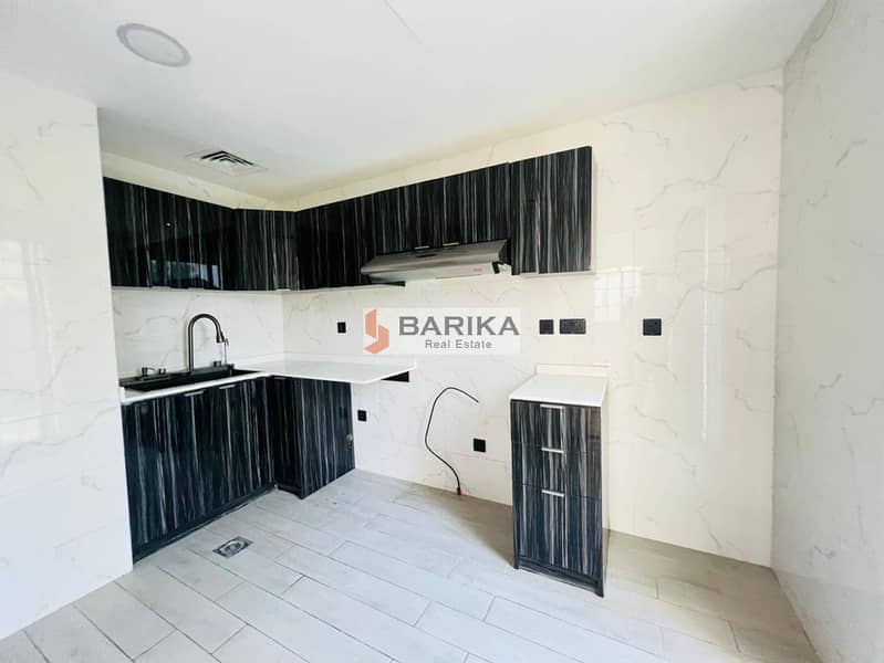 FULLY UPGRADED | LAKE VIEW | TYPE 4E - Image 9