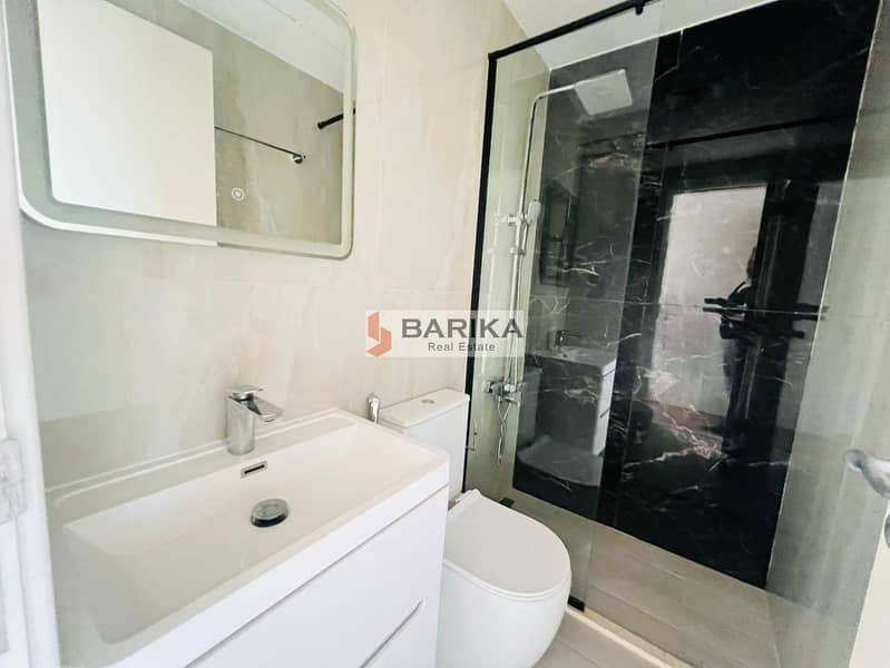 FULLY UPGRADED | LAKE VIEW | TYPE 4E - Image 11