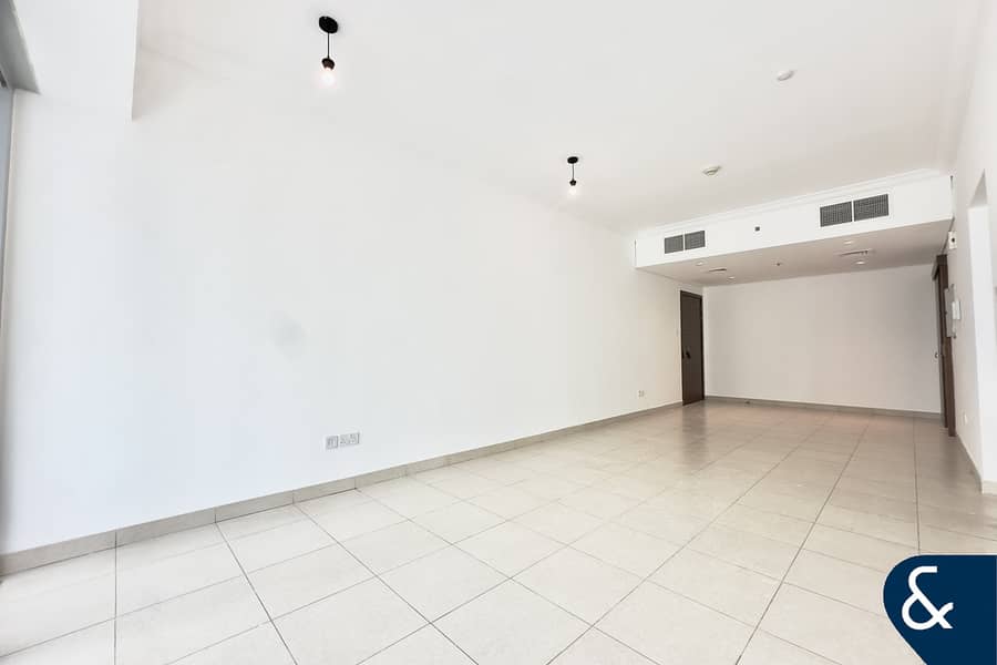 Upgraded | Chiller Free | Fountain View