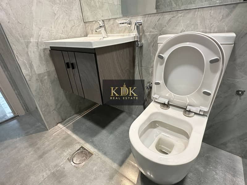 Community View | Prime Location | Spacious Unit - Image 7