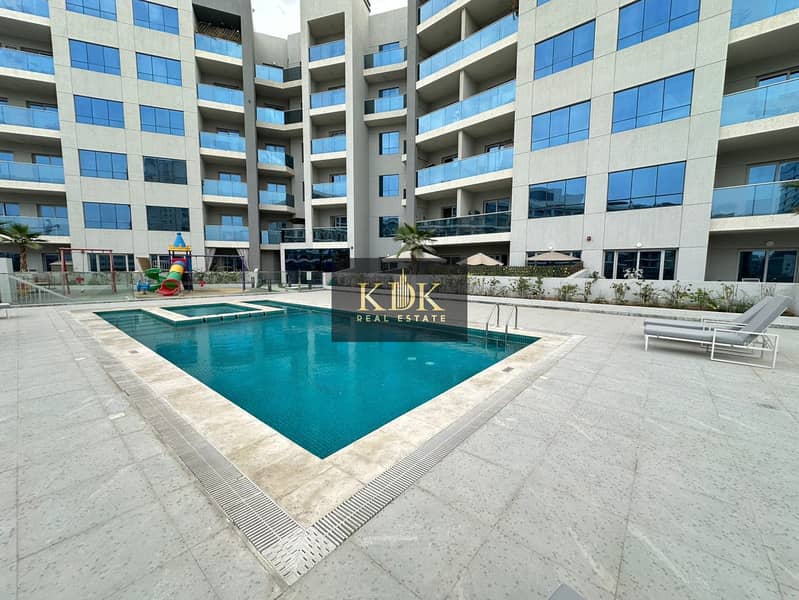 Community View | Prime Location | Spacious Unit - Image 13