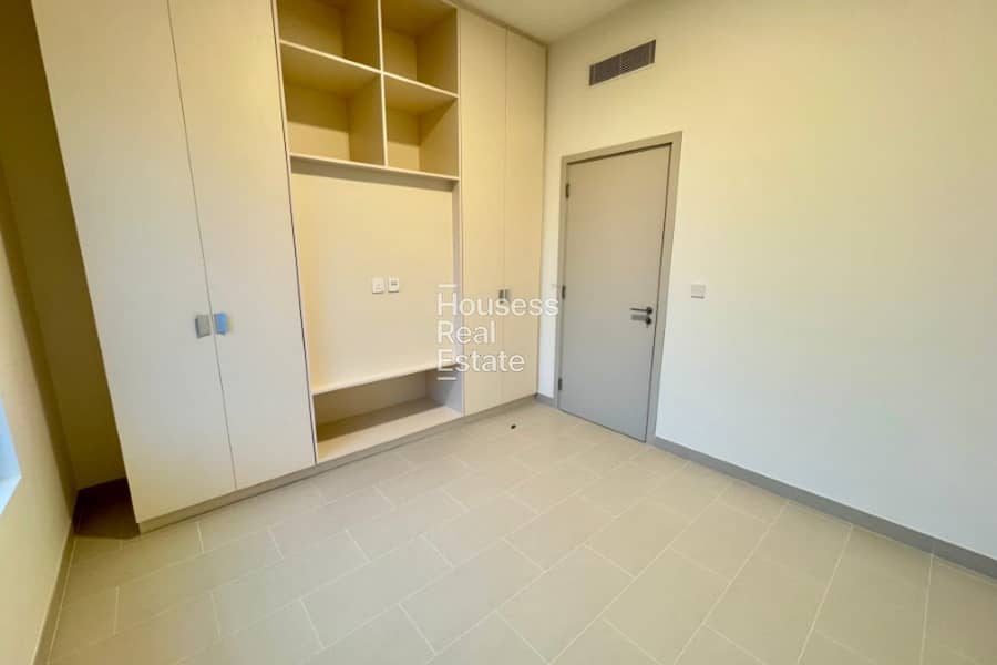 Mid-Floor | Full Park View | Spacious