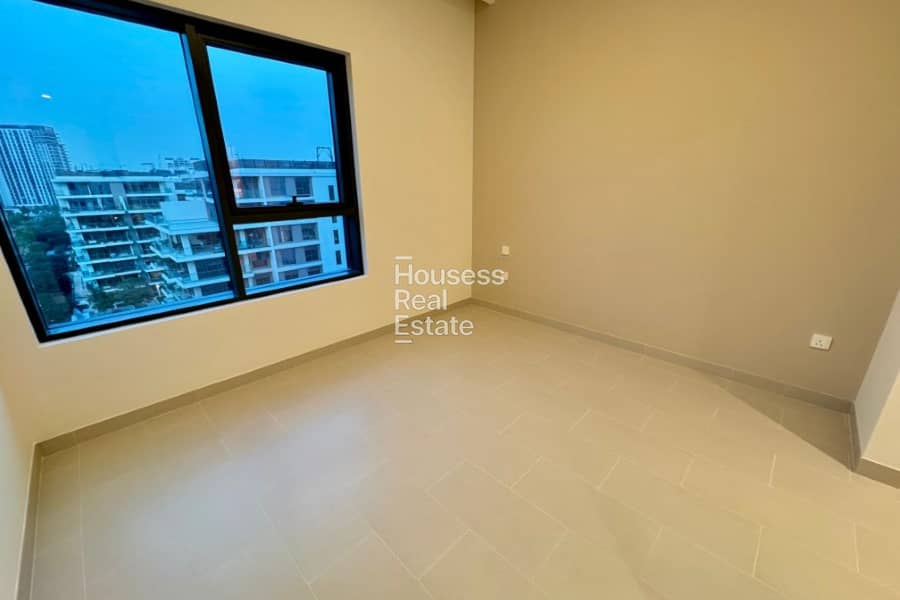 Mid-Floor | Full Park View | Spacious