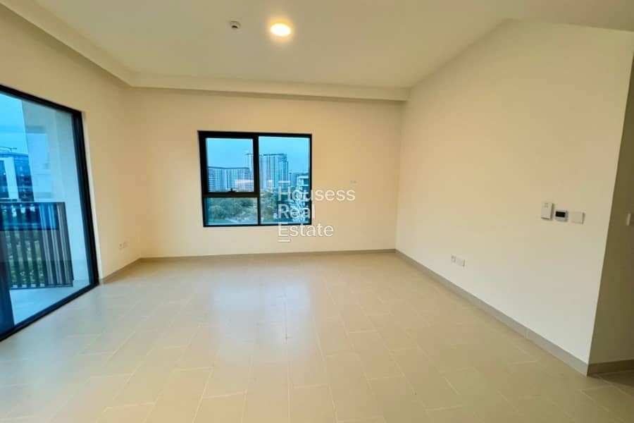 Mid-Floor | Full Park View | Spacious - Image 7