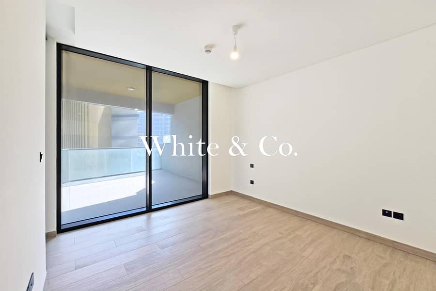 Maids Room | Spacious 2 Bed | Vacant Now