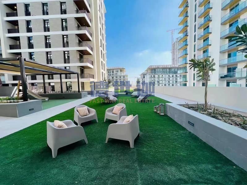 Corner Unit | Pool View | Spacious