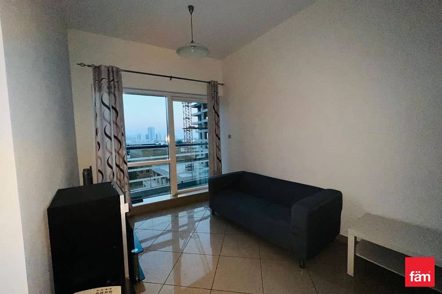 Chiller Free | Furnished | Low Floor - Image 9