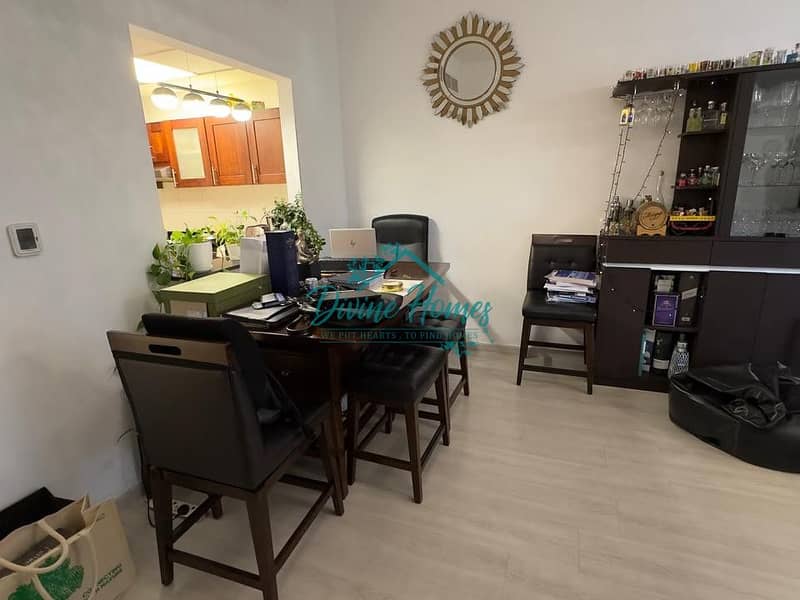 Chiller Free | Fully Furnished | Upgraded Unit - Image 6