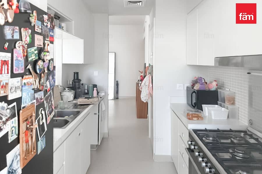 High Floor | Park View | Tenanted