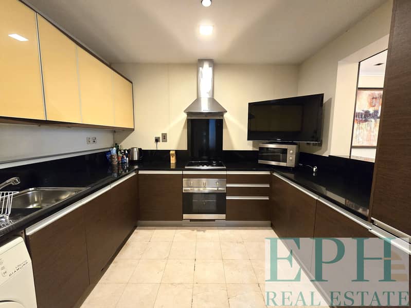 FULLY FURNISHED | READY TO MOVE | SKYLINE VIEW - Image 6