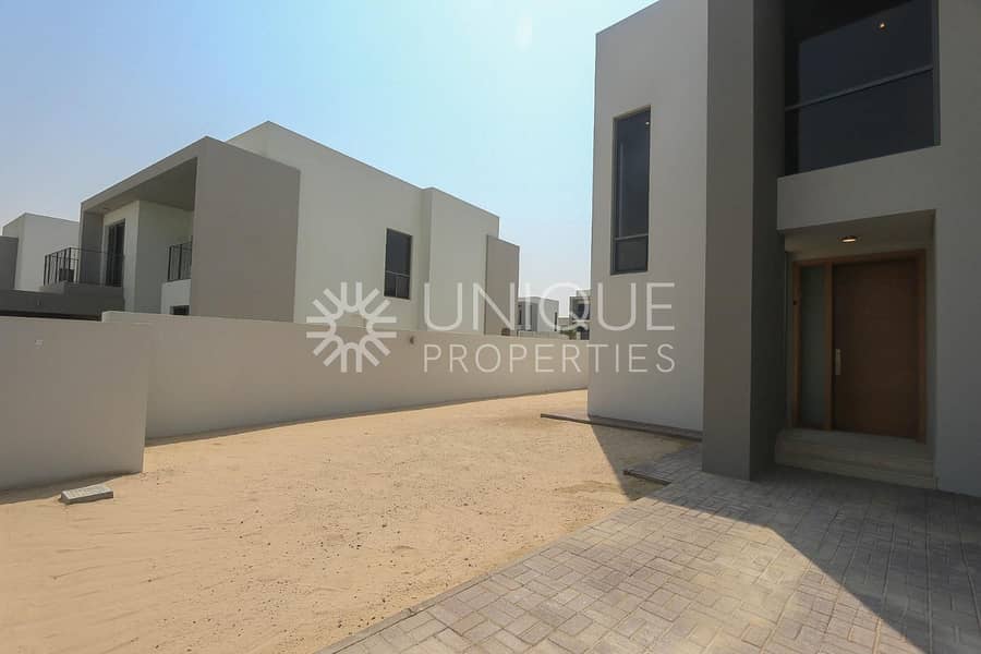 E5 Type | Notice Served | On The Park - Image 21