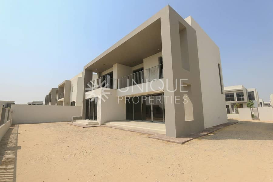 E5 Type | Notice Served | On The Park - Image 22