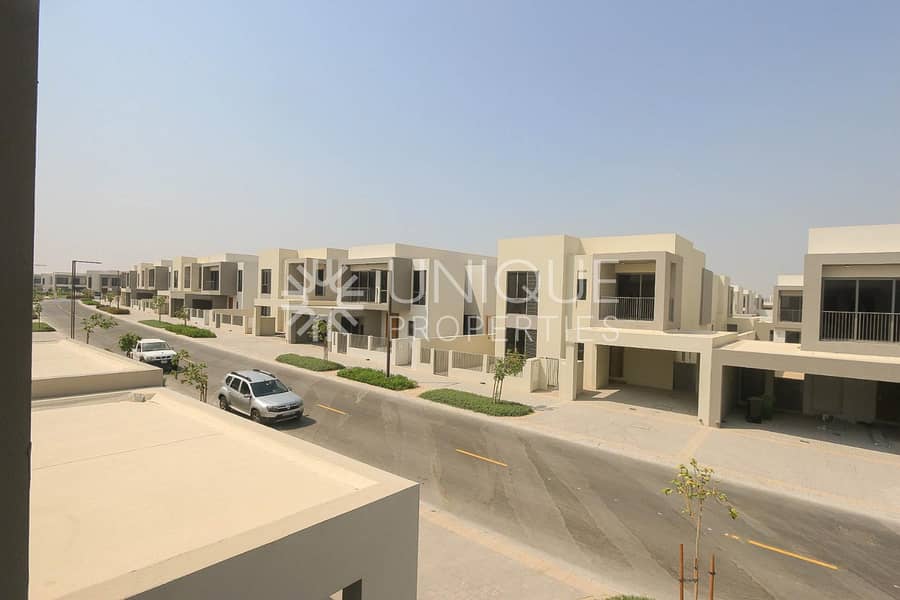 E5 Type | Notice Served | On The Park - Image 23