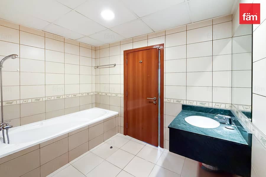 Zero Commision | Fully Renovated | Natural Marble - Image 17