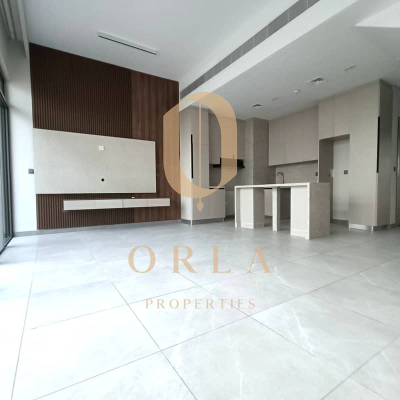 Private Single-Row Home | Vacant & Fully Upgraded