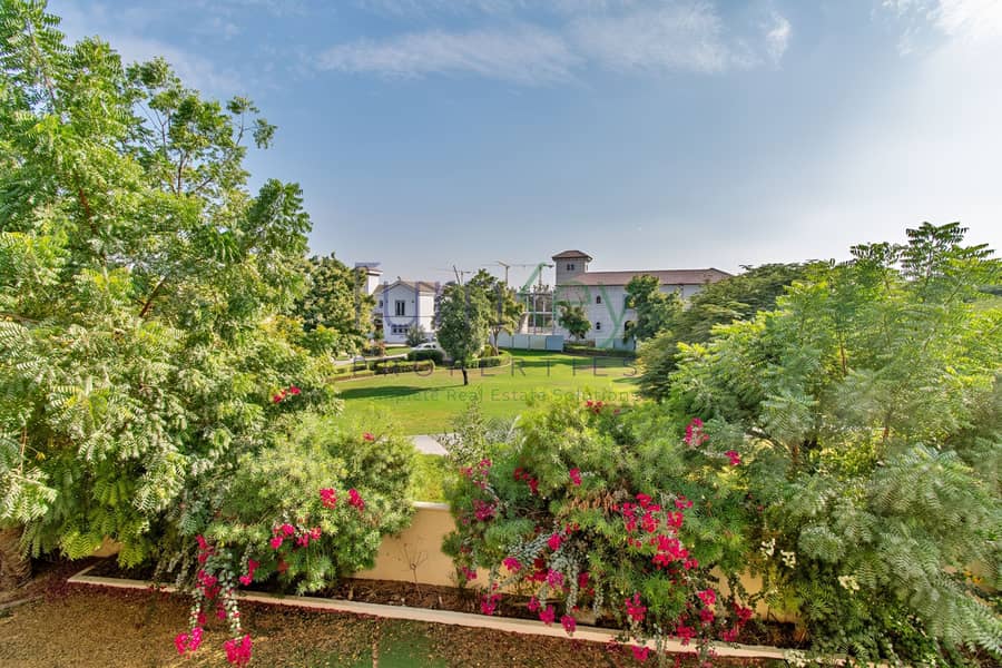 Marbella Villa | Huge plot | Corner | In Centro - Image 9