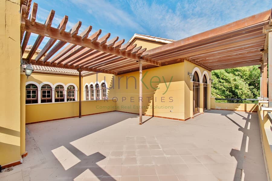 Marbella Villa | Huge plot | Corner | In Centro - Image 20