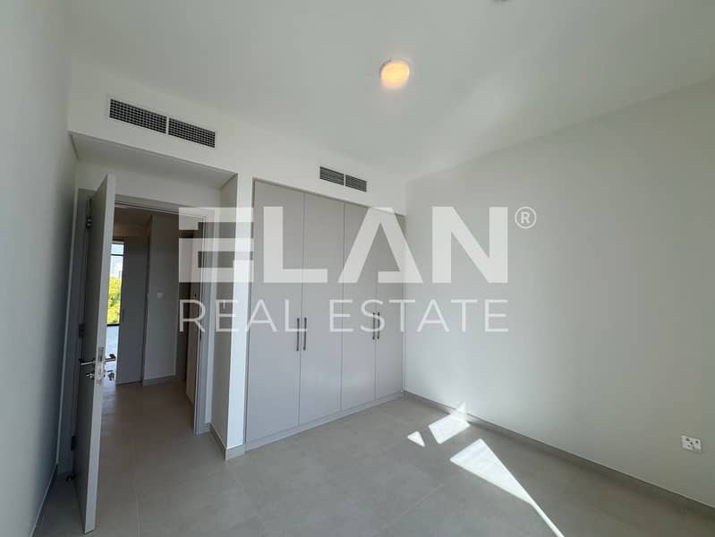 Single Row | Ready To Move | Close To Pool & Park - Image 13