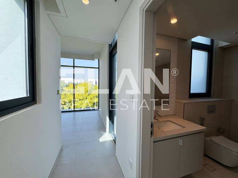 Single Row | Ready To Move | Close To Pool & Park - Image 22