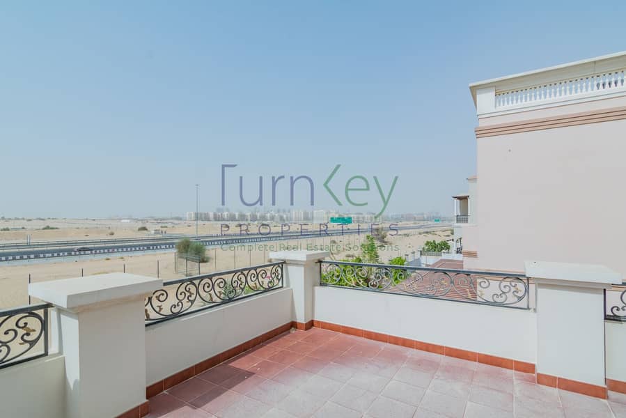 Spacious 5 Bed | Basement | Custom Built | Vacant - Image 6