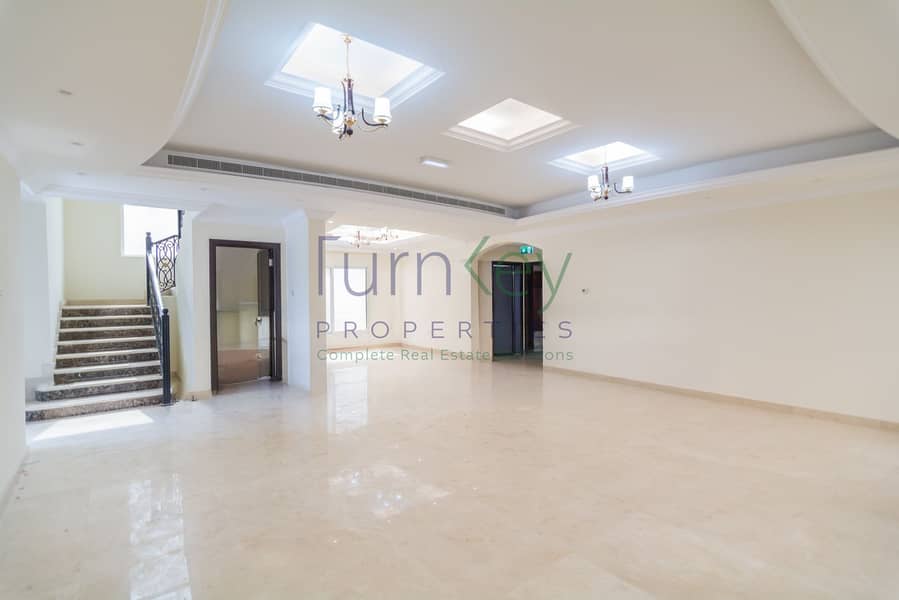 Spacious 5 Bed | Basement | Custom Built | Vacant - Image 10