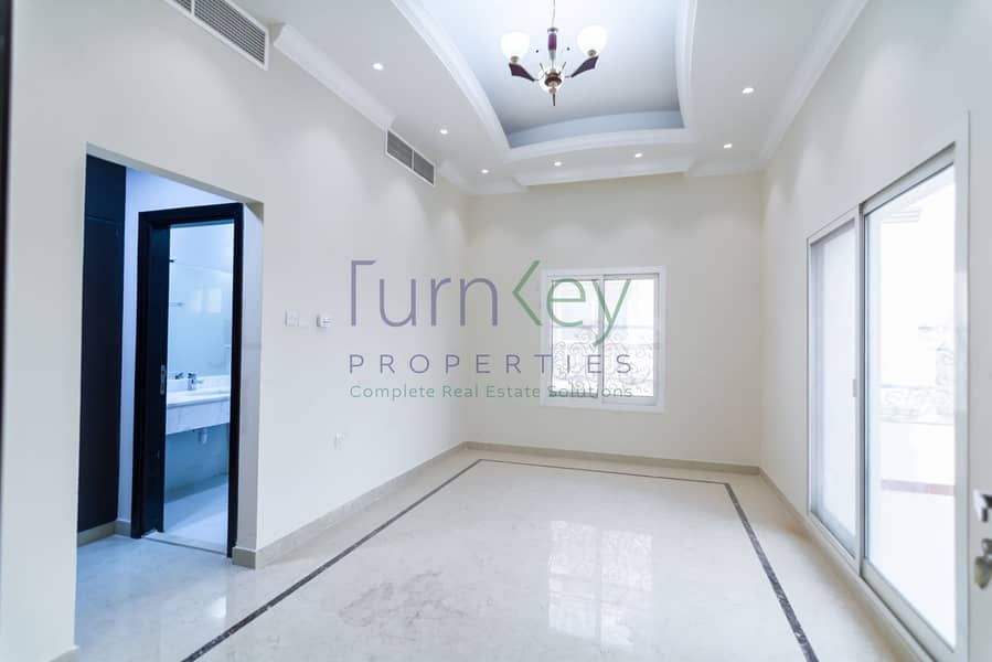 Spacious 5 Bed | Basement | Custom Built | Vacant - Image 14