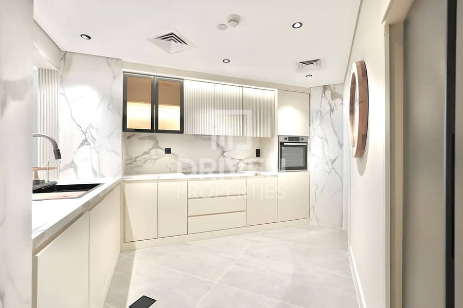 Exceptional Apt with Beachfront Living | Best Deal - Image 12