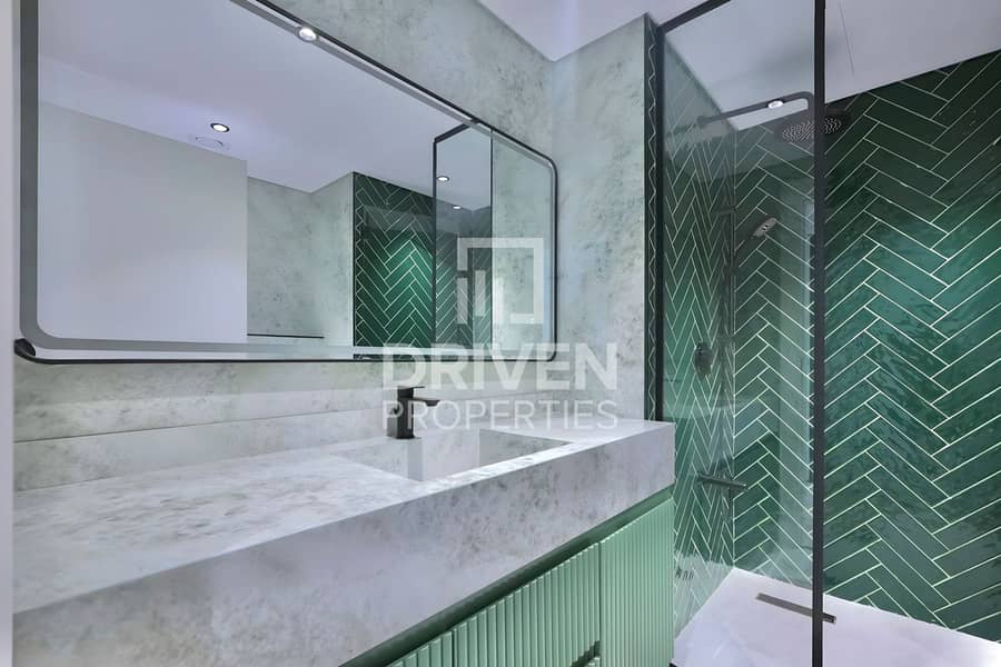 Exceptional Apt with Beachfront Living | Best Deal - Image 17