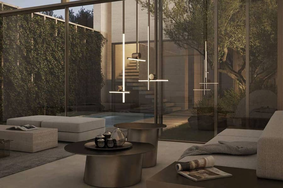 Corner Unit | Spacious Layout | Close To Downtown