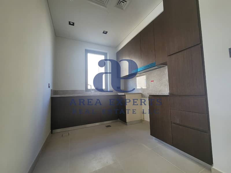 Vacant | Ready to Move | Spacious layout 5BR Villa | Dubai Hills