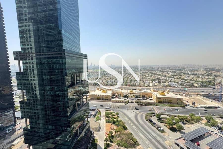 Fully Furnished | High Floor | Lake View - Image 12