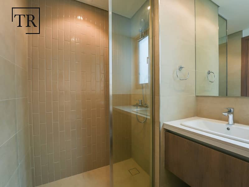 End Unit |Waterfront Community| Kitchen Appliances - Image 20