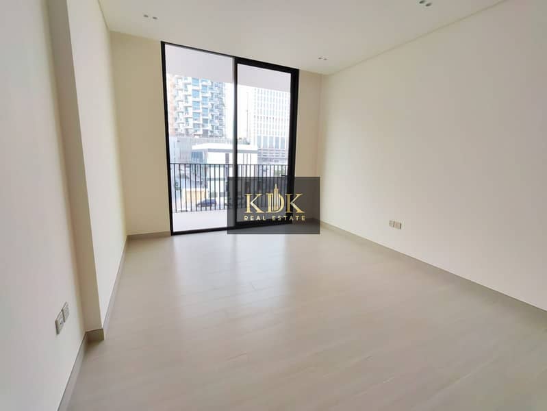 Brand View | Low Rise | Spacious SIze