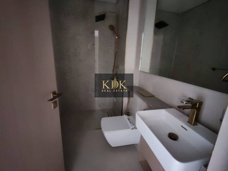 Brand View | Low Rise | Spacious SIze - Image 9