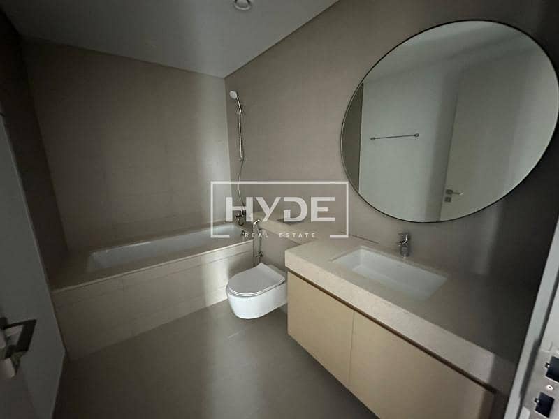 Vacant Now | Landscaped | Back To Back | Maids Room - Image 6