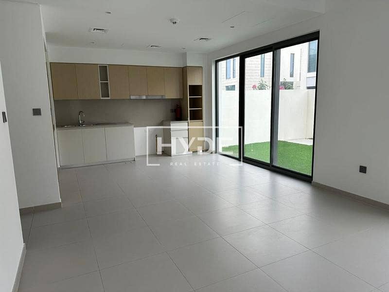 Vacant Now | Landscaped | Back To Back | Maids Room - Image 17