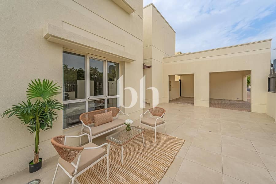 Furnished | Lake View | Upgraded | Large Plot - Image 13