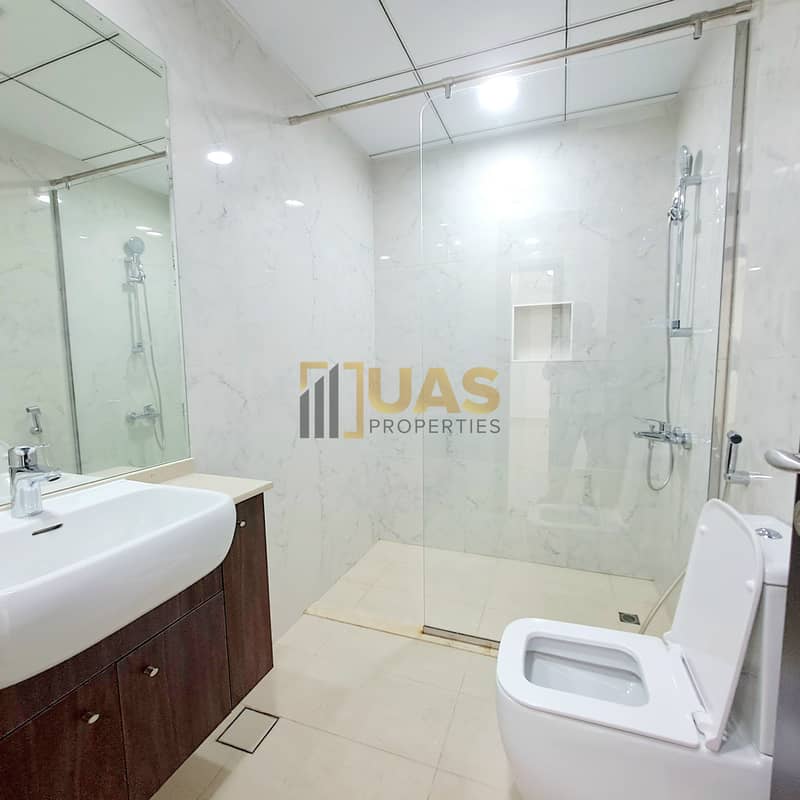 Lavish Apartment | Hot Property | Ready to Move - Image 6