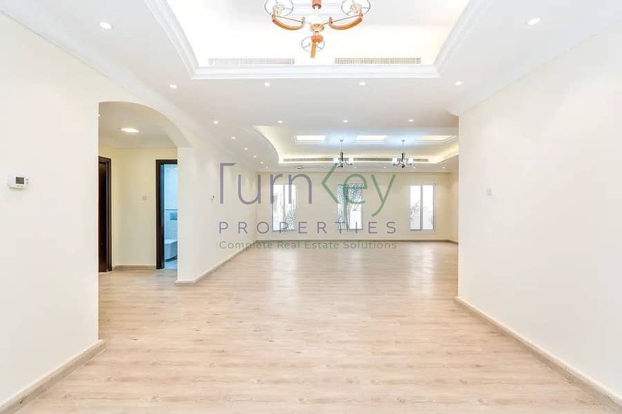 Spacious 5 Bed | Basement | Custom Built | Vacant - Image 23