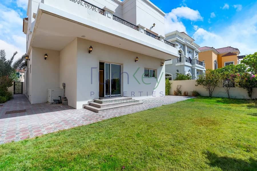 Spacious 5 Bed | Basement | Custom Built | Vacant - Image 34