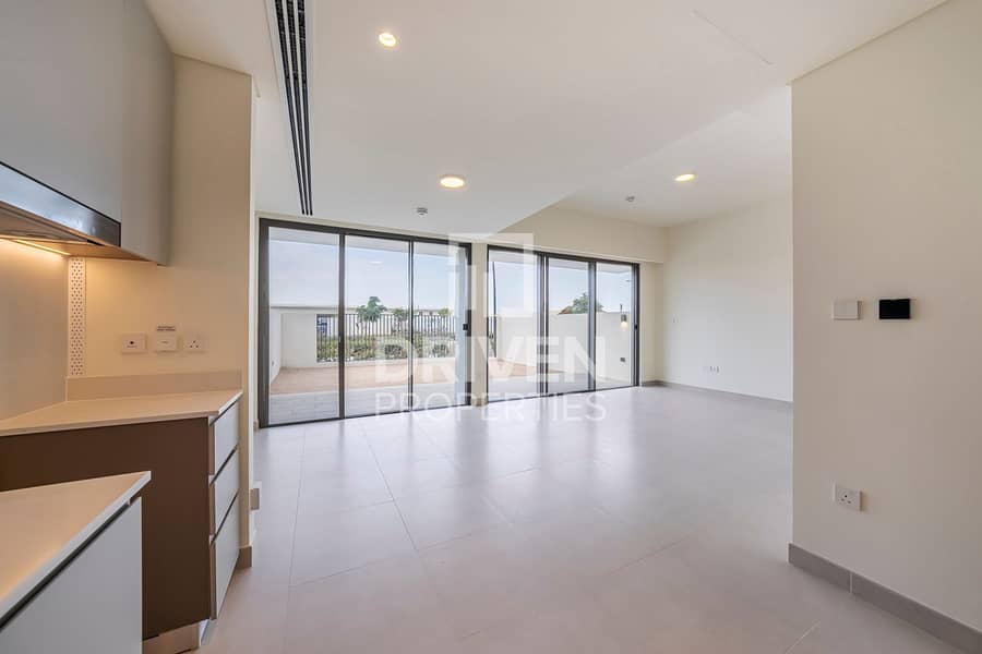 Sunset View | Single Row | Premium Finishes