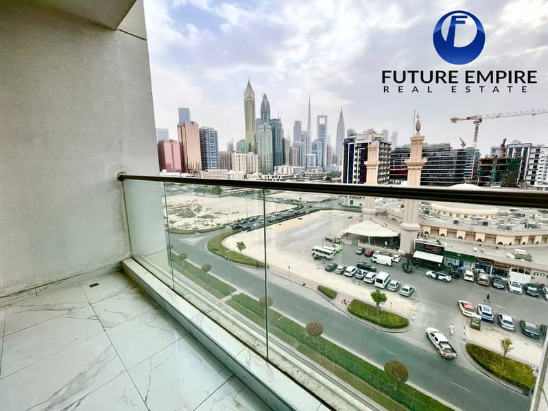 Lavish 1BHK | Huge Balcony | Close Metro | Parking