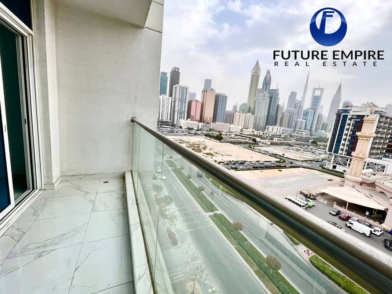 Lavish 1BHK | Huge Balcony | Close Metro | Parking - Image 11