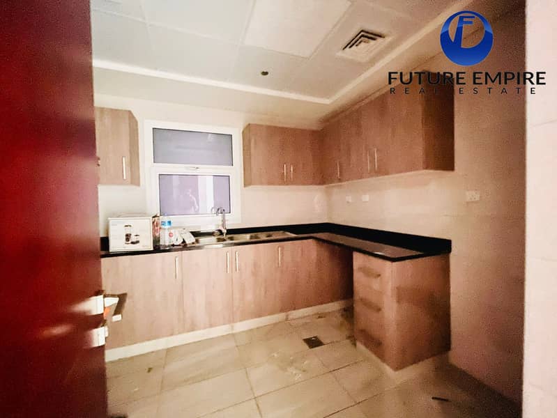 Lavish 1BHK | Huge Balcony | Close Metro | Parking - Image 13