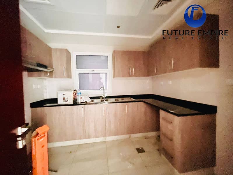 Lavish 1BHK | Huge Balcony | Close Metro | Parking - Image 14