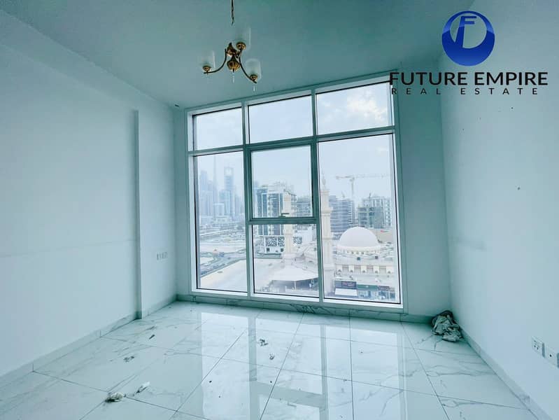 Lavish 1BHK | Huge Balcony | Close Metro | Parking - Image 16