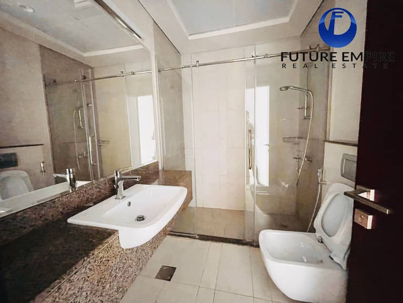 Lavish 1BHK | Huge Balcony | Close Metro | Parking - Image 19