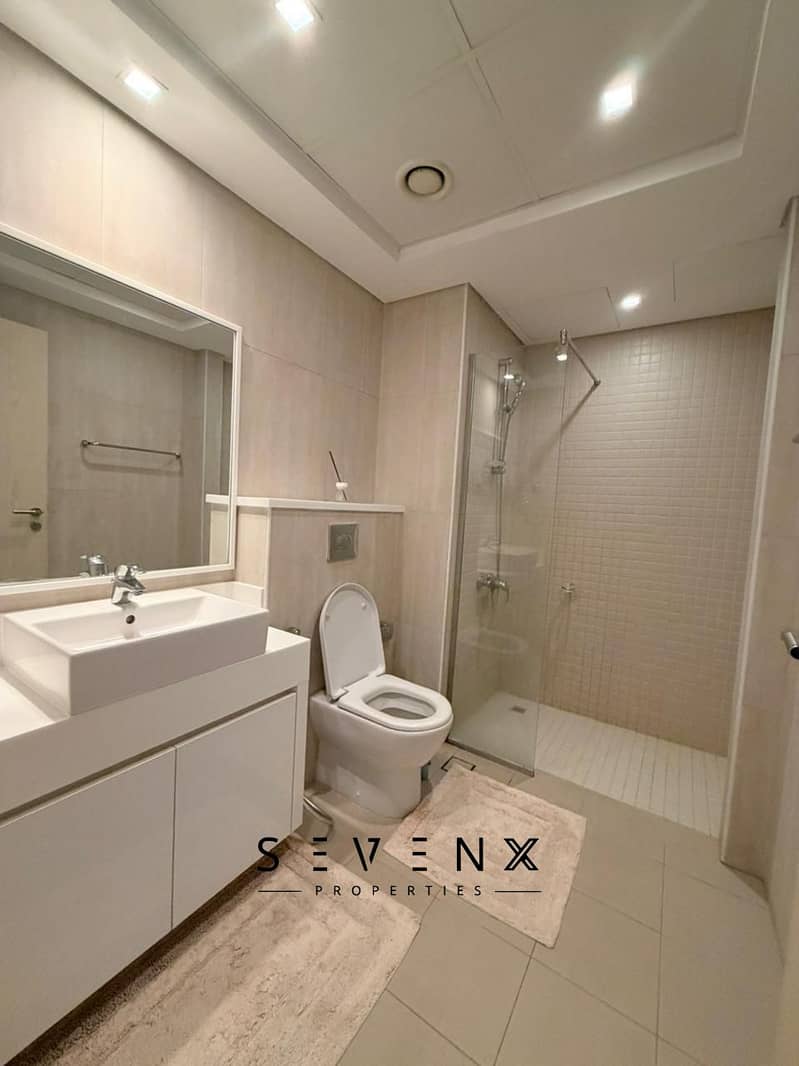 Beachfront 2BR + Maid | Sea View | Beach Access - Image 12